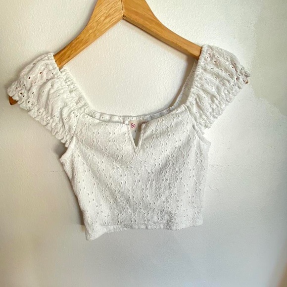 white eyelet crop top - Picture 3 of 3